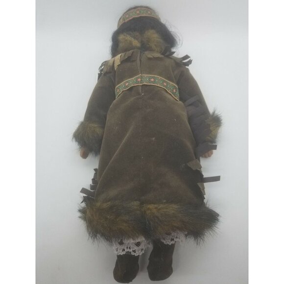 Native American Porcelain Doll Fur Lined Clothes Pantaloons Headband Wood Beads - Picture 6 of 9